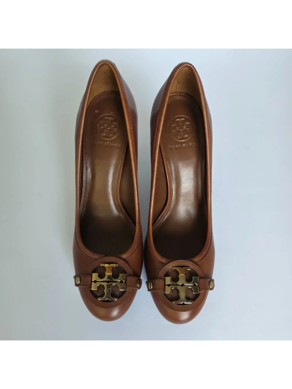 Tory Burch Brown Leather Logo Medallion Round Toe High Heel Pumps Old Money 10M